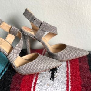 Vince Camuto leather grey snake print calin heel